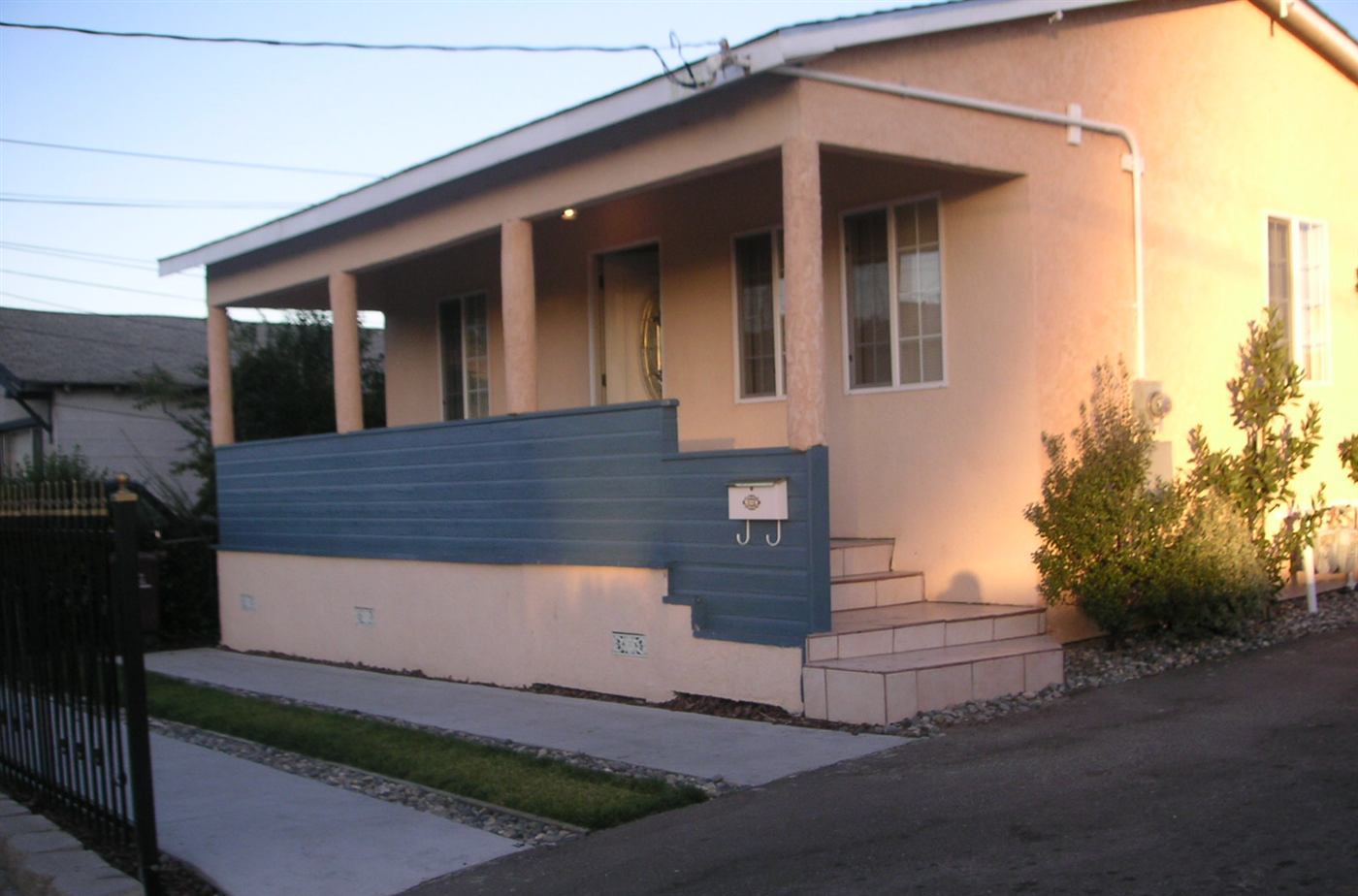 Regent Way, Castro Valley: Street view